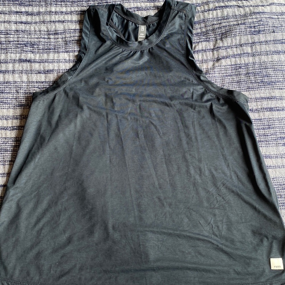Vuori navy blue racer back tank top size M